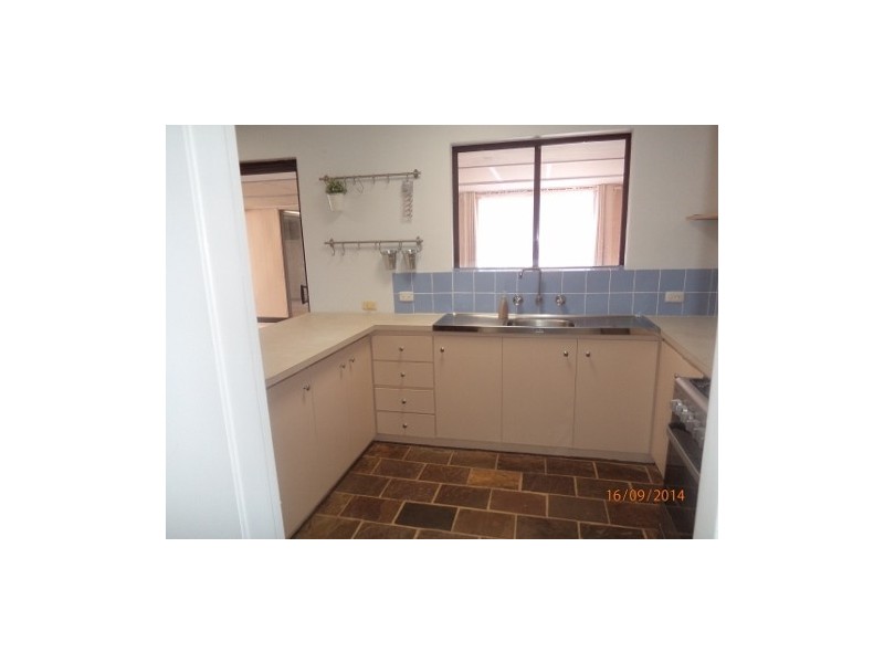 11 Bacon Place, Beechboro WA 6063