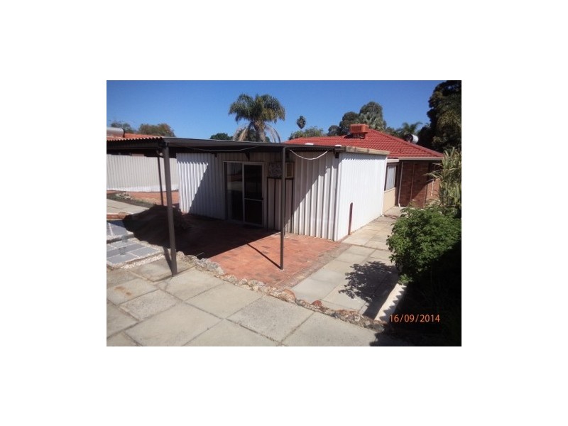 11 Bacon Place, Beechboro WA 6063