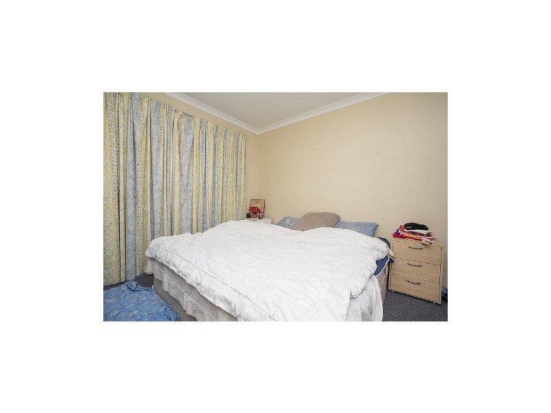 10 Rosher Road, Lockridge WA 6054