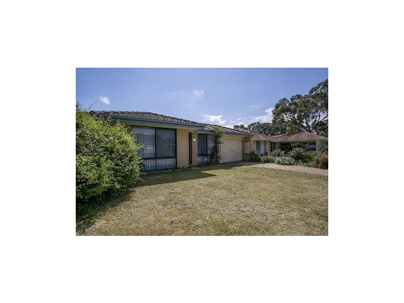 10 Rosher Road, Lockridge WA 6054