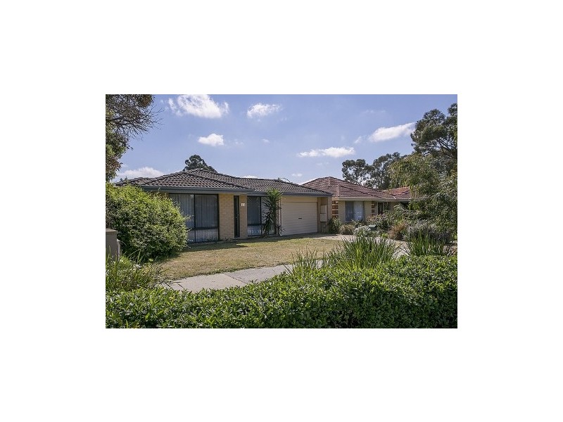10 Rosher Road, Lockridge WA 6054