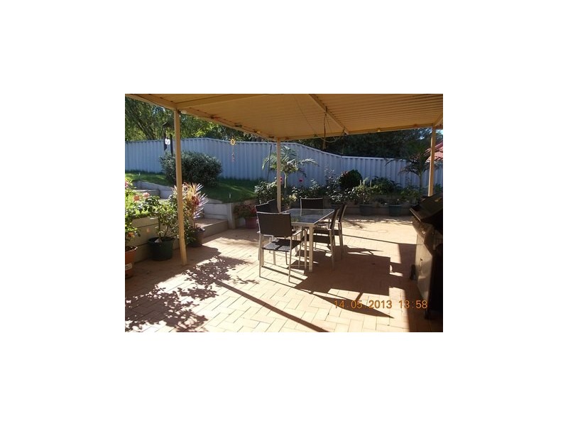 9 Judges Gardens, Leda WA 6170