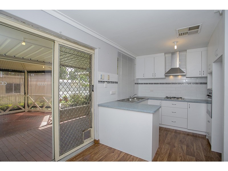 90 Dale Road, Armadale WA 6112