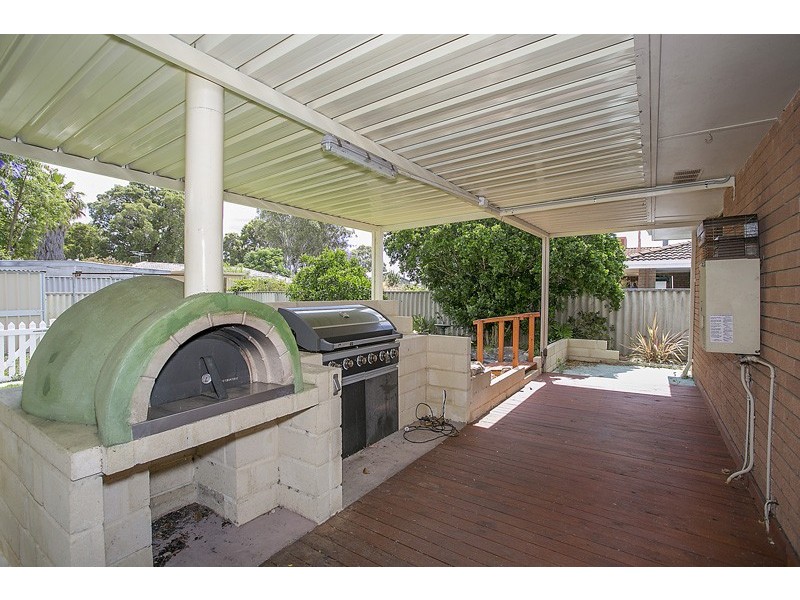 90 Dale Road, Armadale WA 6112