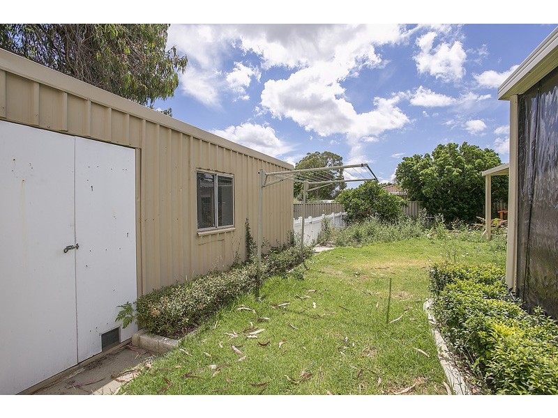 90 Dale Road, Armadale WA 6112
