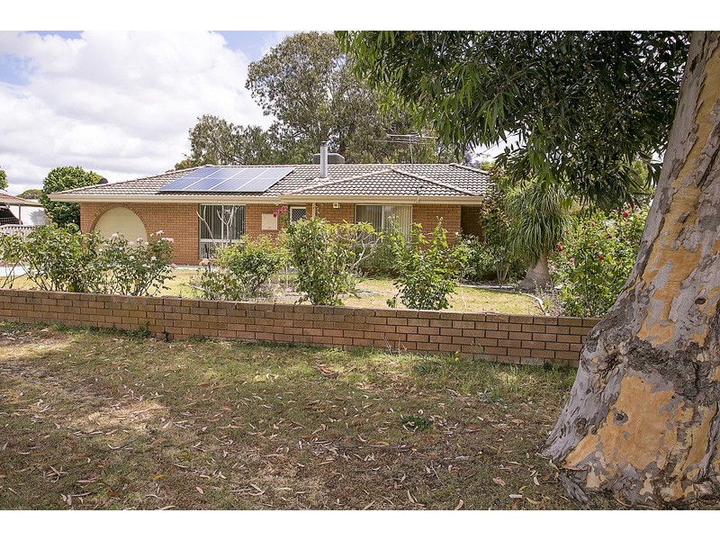 90 Dale Road, Armadale WA 6112