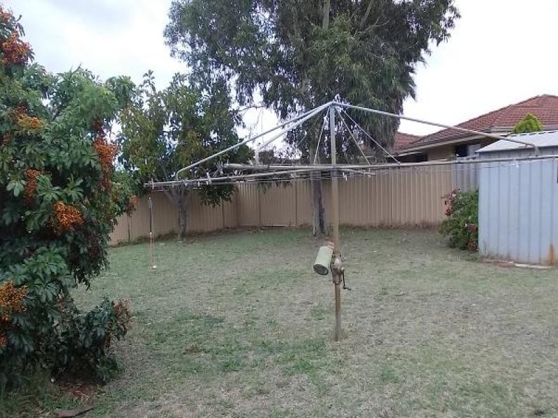 8 Mekong Place, Beechboro WA 6063