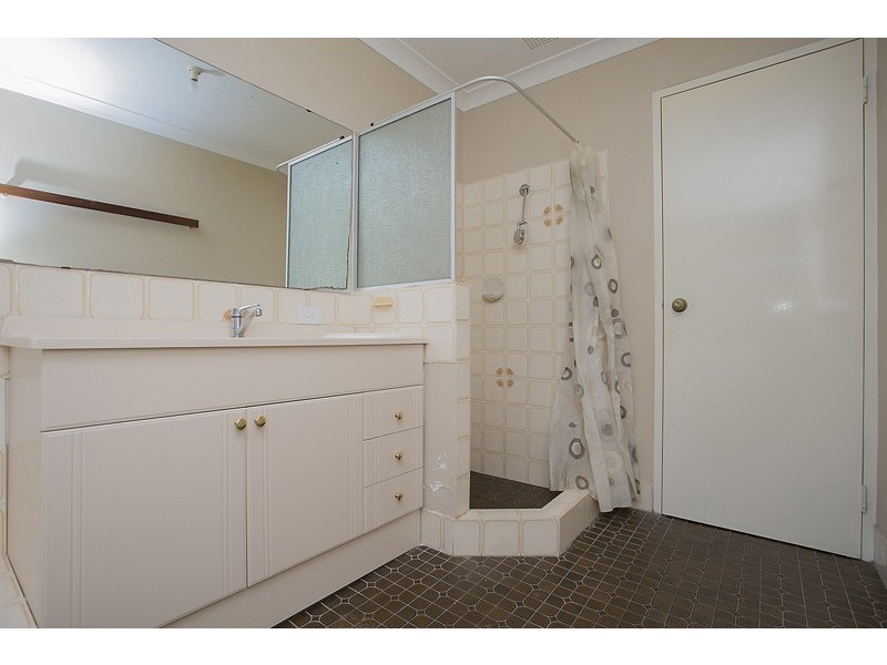 14 Chireton Place, Beechboro WA 6063