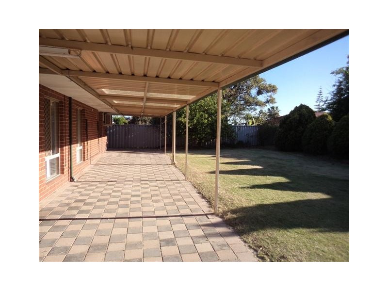 63 Timberlane Cresent, Beechboro WA 6063