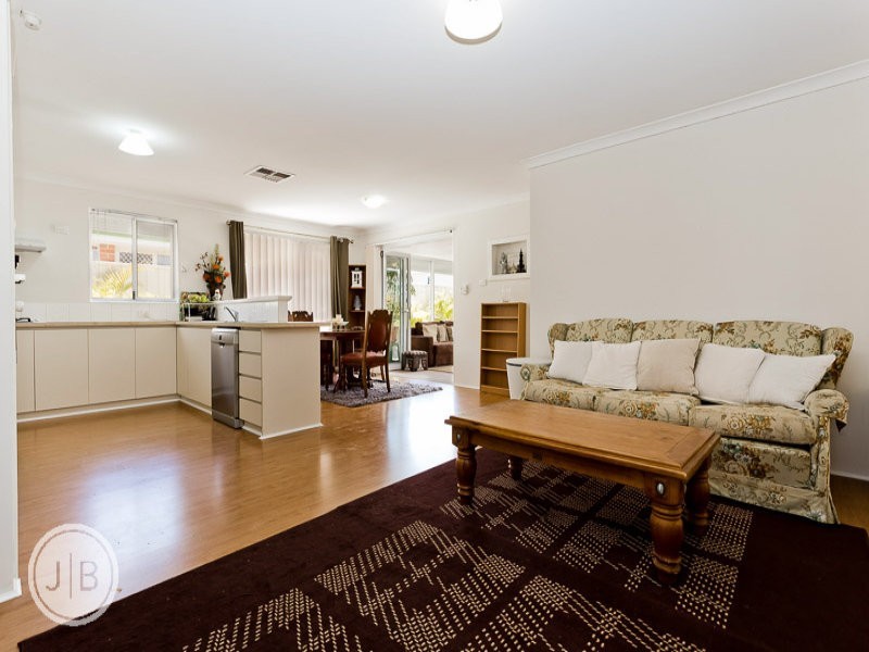 18 Portland Mews, Beechboro WA 6063
