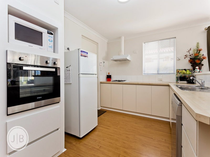 18 Portland Mews, Beechboro WA 6063