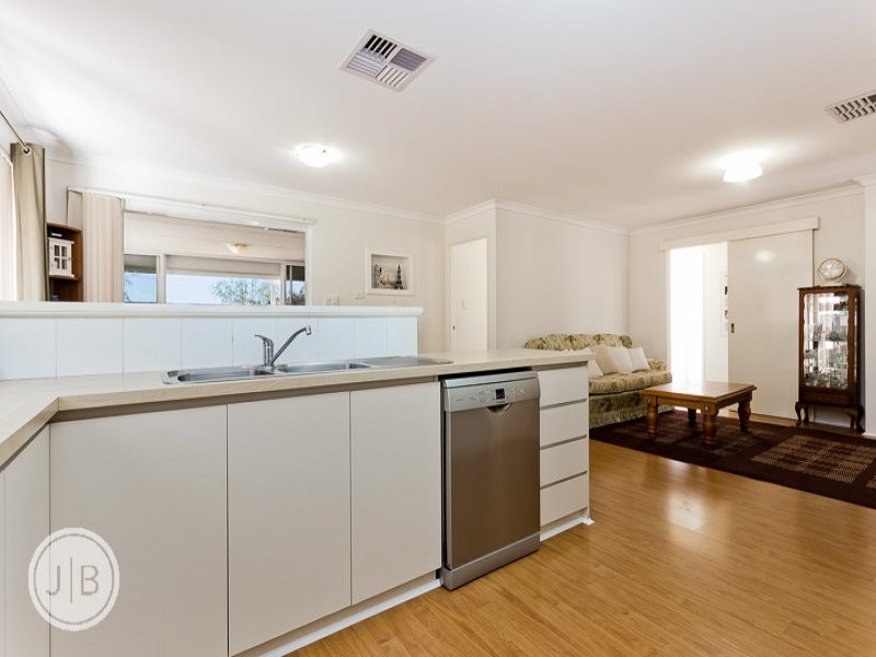 18 Portland Mews, Beechboro WA 6063