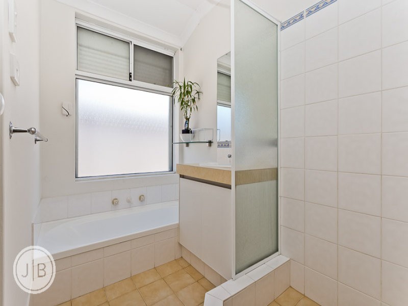 18 Portland Mews, Beechboro WA 6063