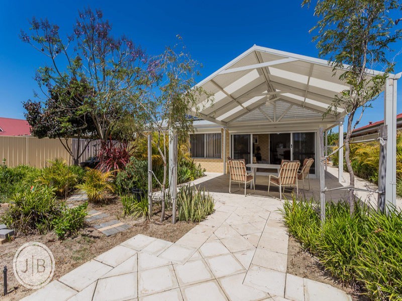 18 Portland Mews, Beechboro WA 6063