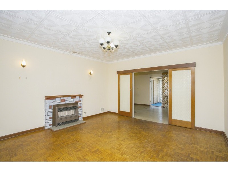13 Trelion Place, Rivervale WA 6103