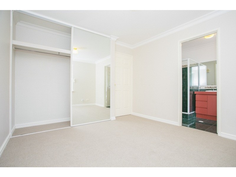 102D Sixth Avenue, Inglewood WA 6052