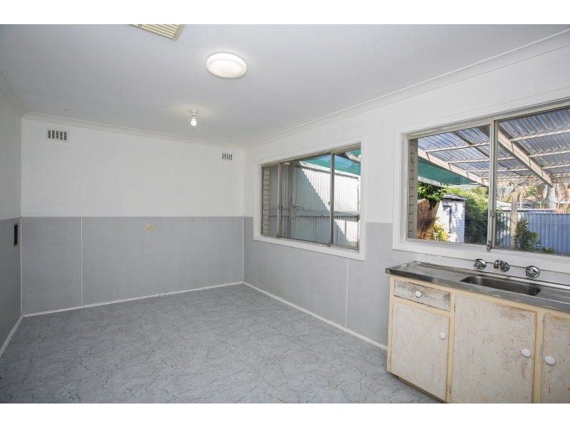 20 Neilson Avenue, Armadale WA 6112