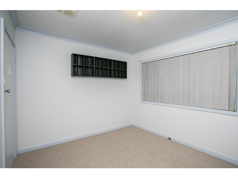 20 Neilson Avenue, Armadale WA 6112