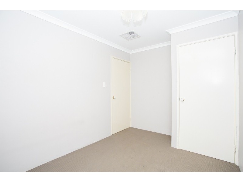 31 Turnstone Glade, Beechboro WA 6063