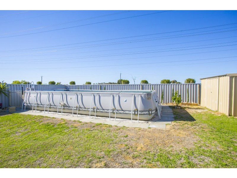 31 Turnstone Glade, Beechboro WA 6063