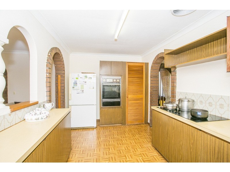 6 Camfield Place, Beechboro WA 6063