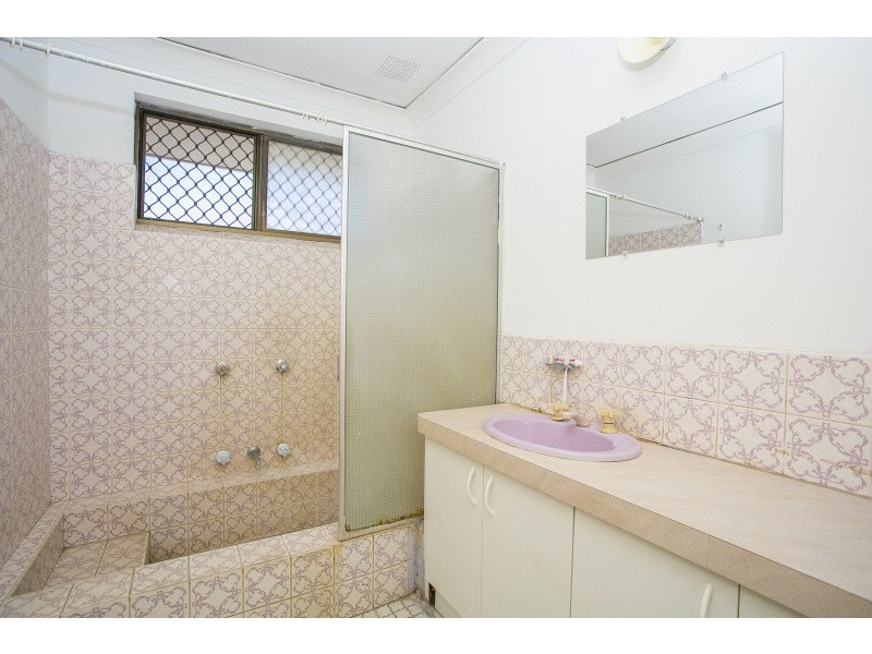 6 Camfield Place, Beechboro WA 6063