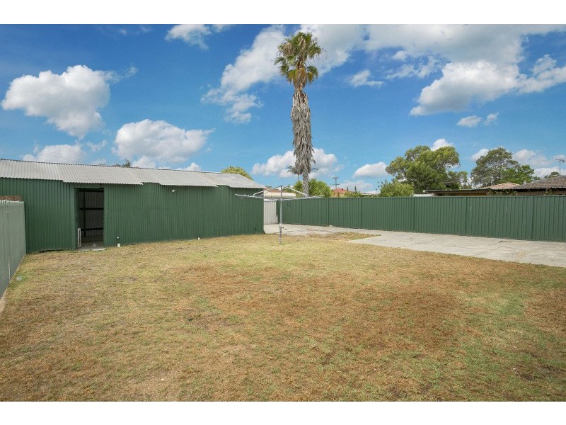 28 Parana Crescent, Beechboro WA 6063