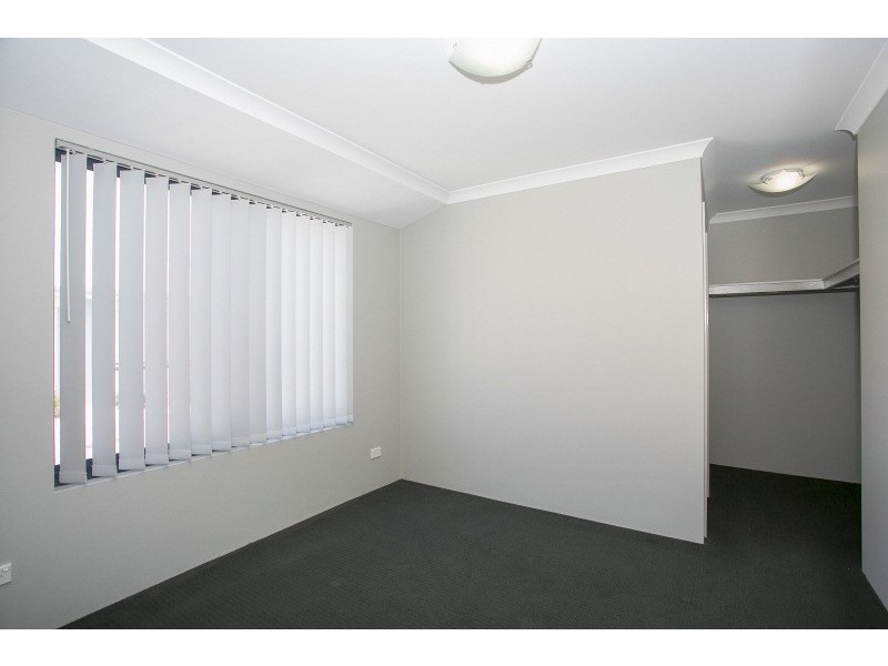 1/217 Patricia Street, Caversham WA 6055