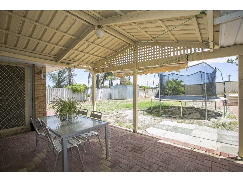 35 Welland Way, Beechboro WA 6063
