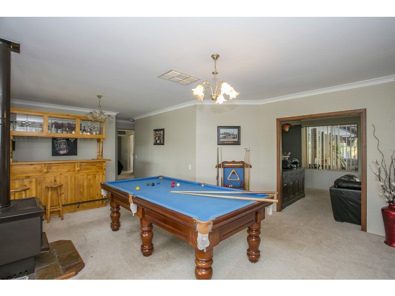 6 Pickett Street, Swan View WA 6056