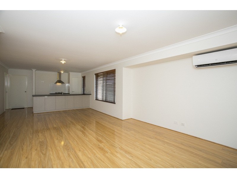 36 Tramontane App, Caversham WA 6055