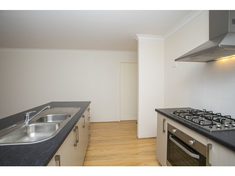 36 Tramontane App, Caversham WA 6055