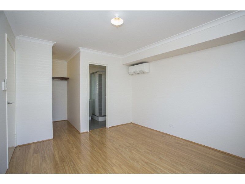 36 Tramontane App, Caversham WA 6055
