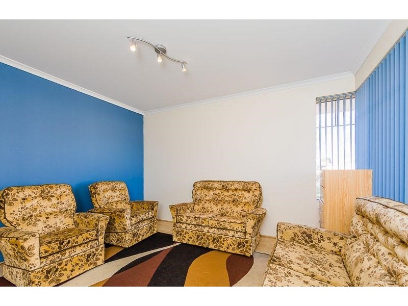 9/11 Attfield Street, Maddington WA 6109