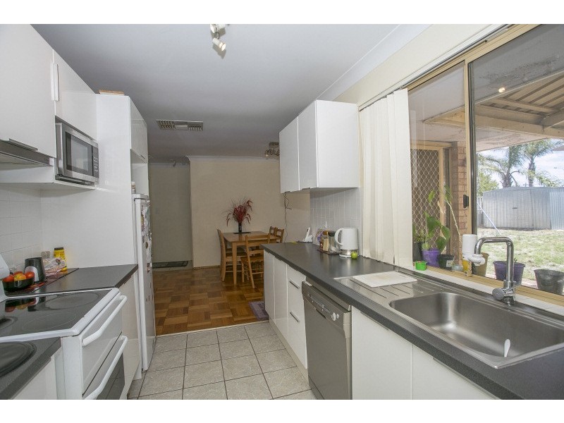 35 Welland  Way, Beechboro WA 6063