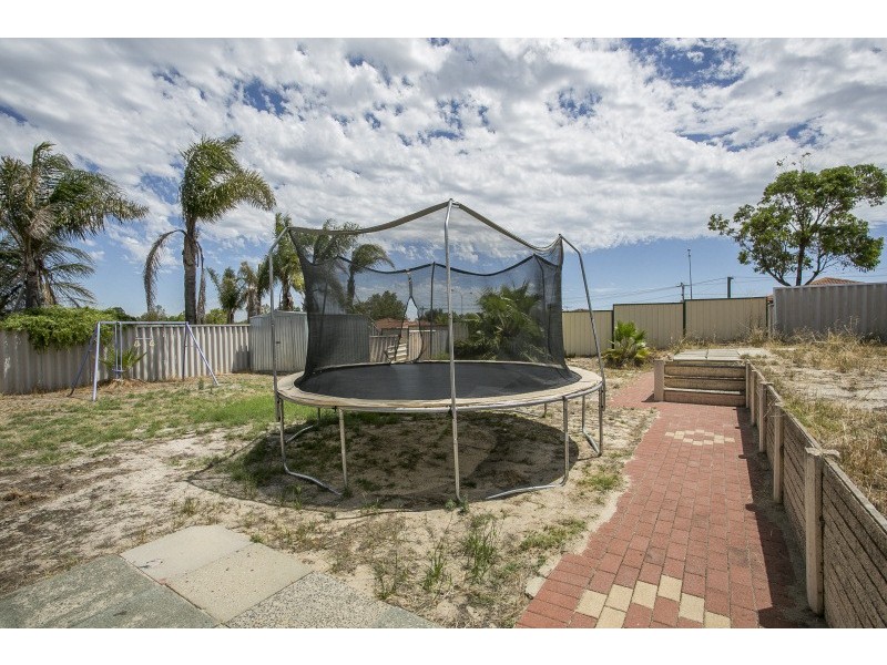 35 Welland  Way, Beechboro WA 6063