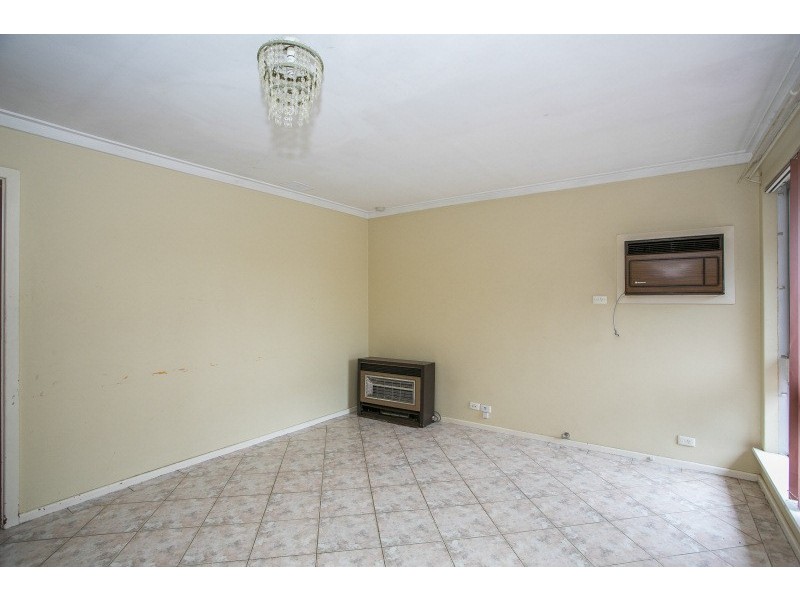 5 Clarice Court, Langford WA 6147