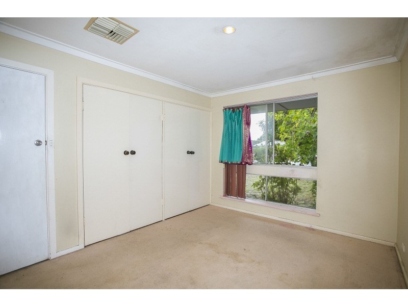 5 Clarice Court, Langford WA 6147