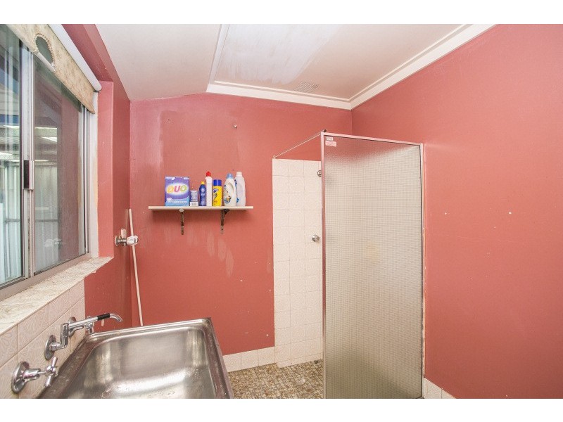 5 Clarice Court, Langford WA 6147