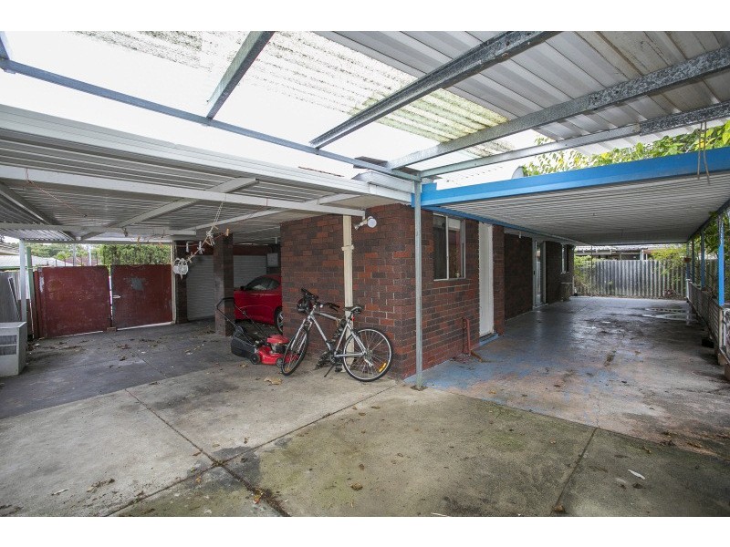 5 Clarice Court, Langford WA 6147