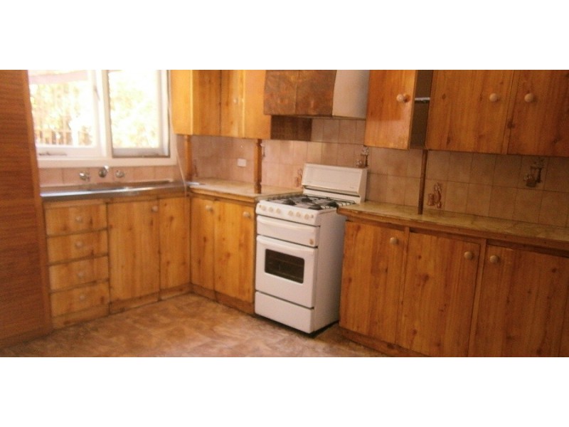 7 Letsom Way, Langford WA 6147