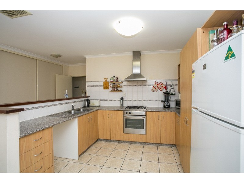 28 Salmar Way, Westminster WA 6061