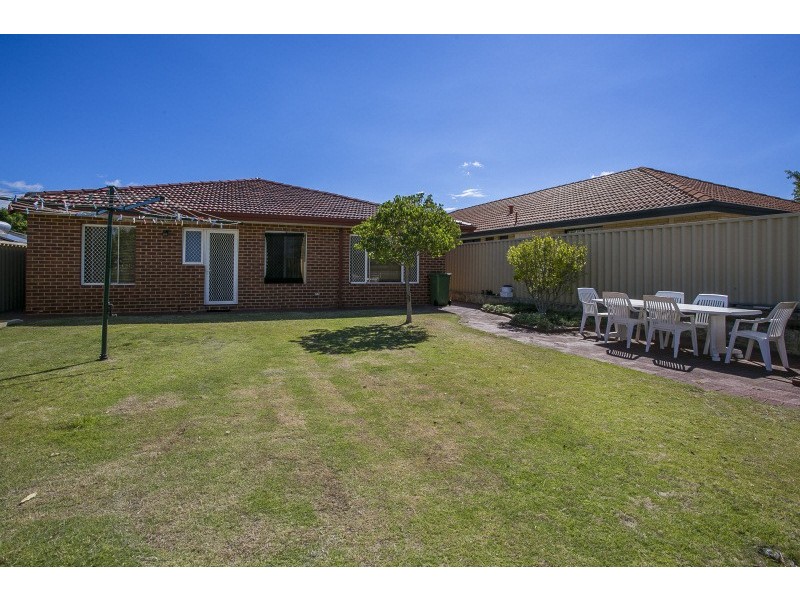 28 Salmar Way, Westminster WA 6061