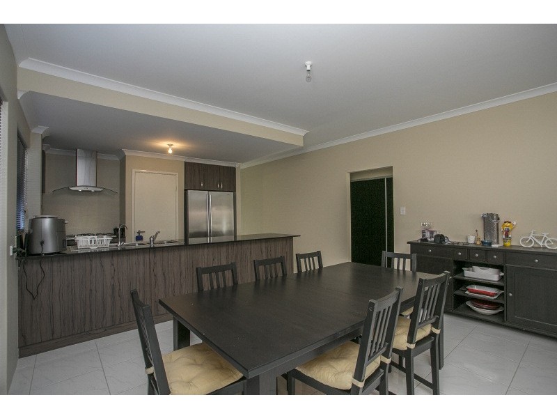 47 Summerville Boulevard, Caversham WA 6055