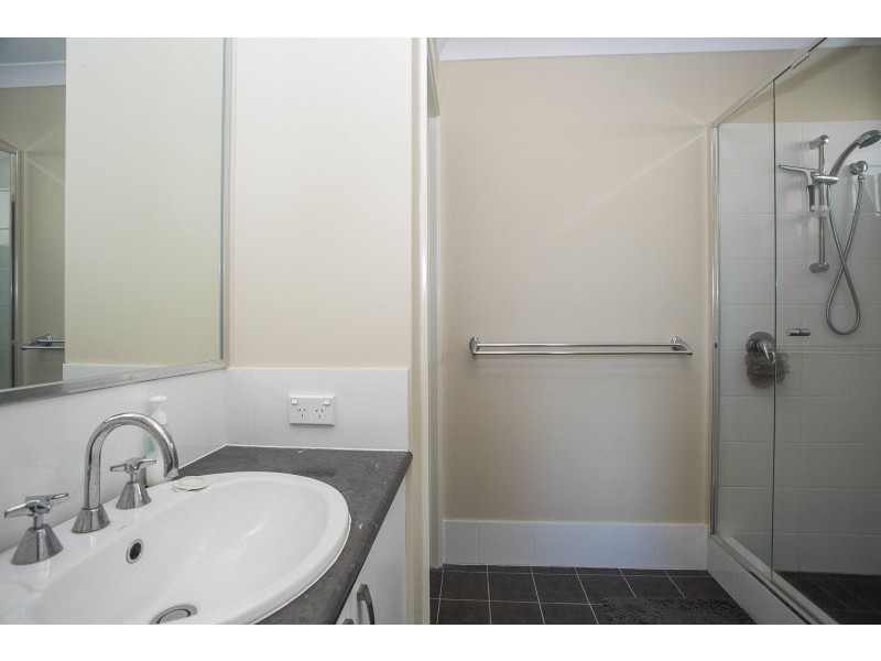 47 Summerville Boulevard, Caversham WA 6055