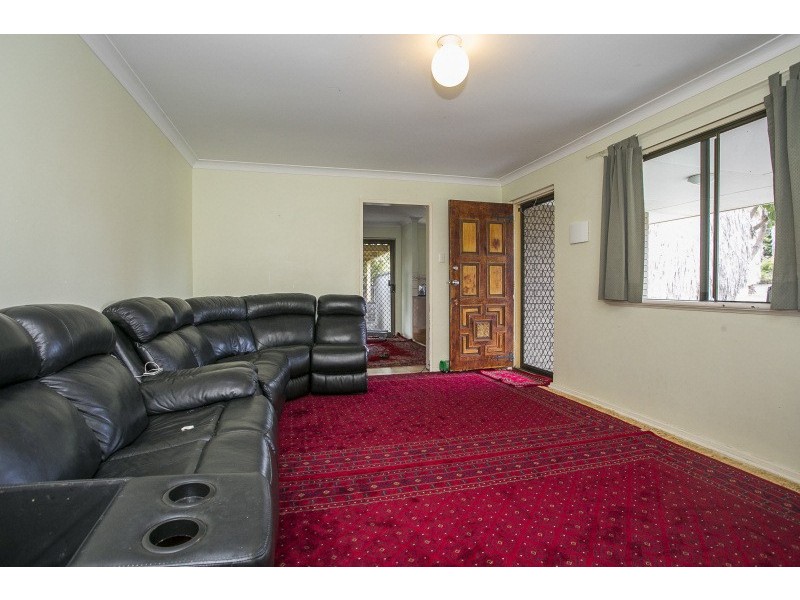46 Hayden way, Langford WA 6147