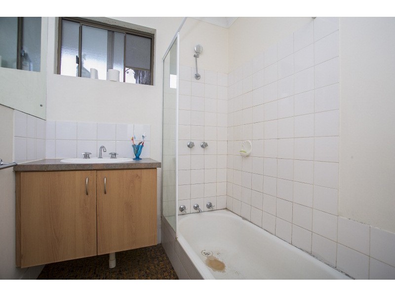 46 Hayden way, Langford WA 6147