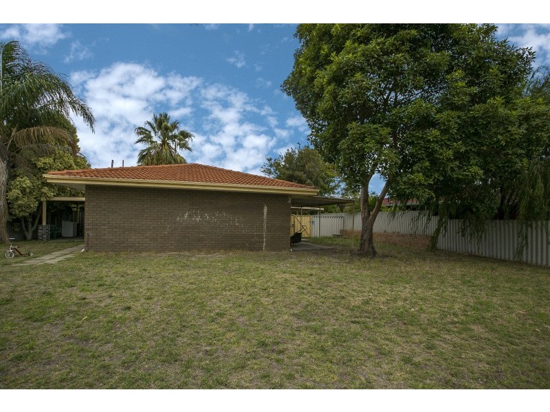 46 Hayden way, Langford WA 6147