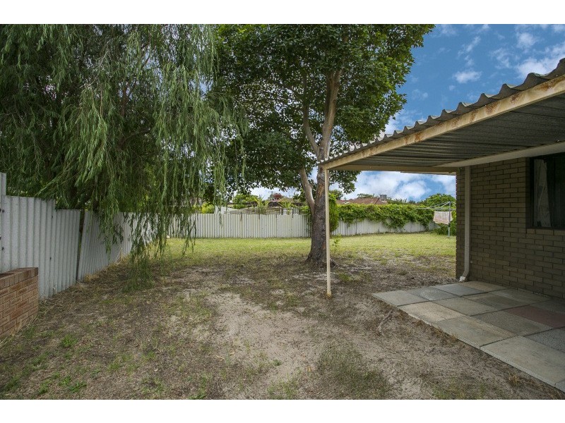 46 Hayden way, Langford WA 6147