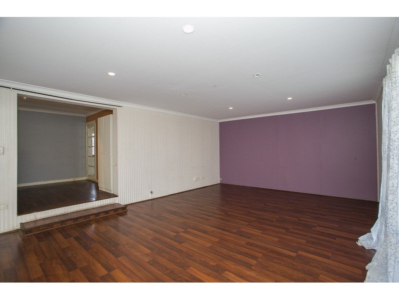 132 Marangaroo Drive, Girrawheen WA 6064